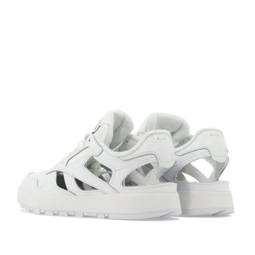 MAISON MARGIELA X REEBOK Men Sneakers 11.5 White Leather Tabi Split Toe Shoe NEW